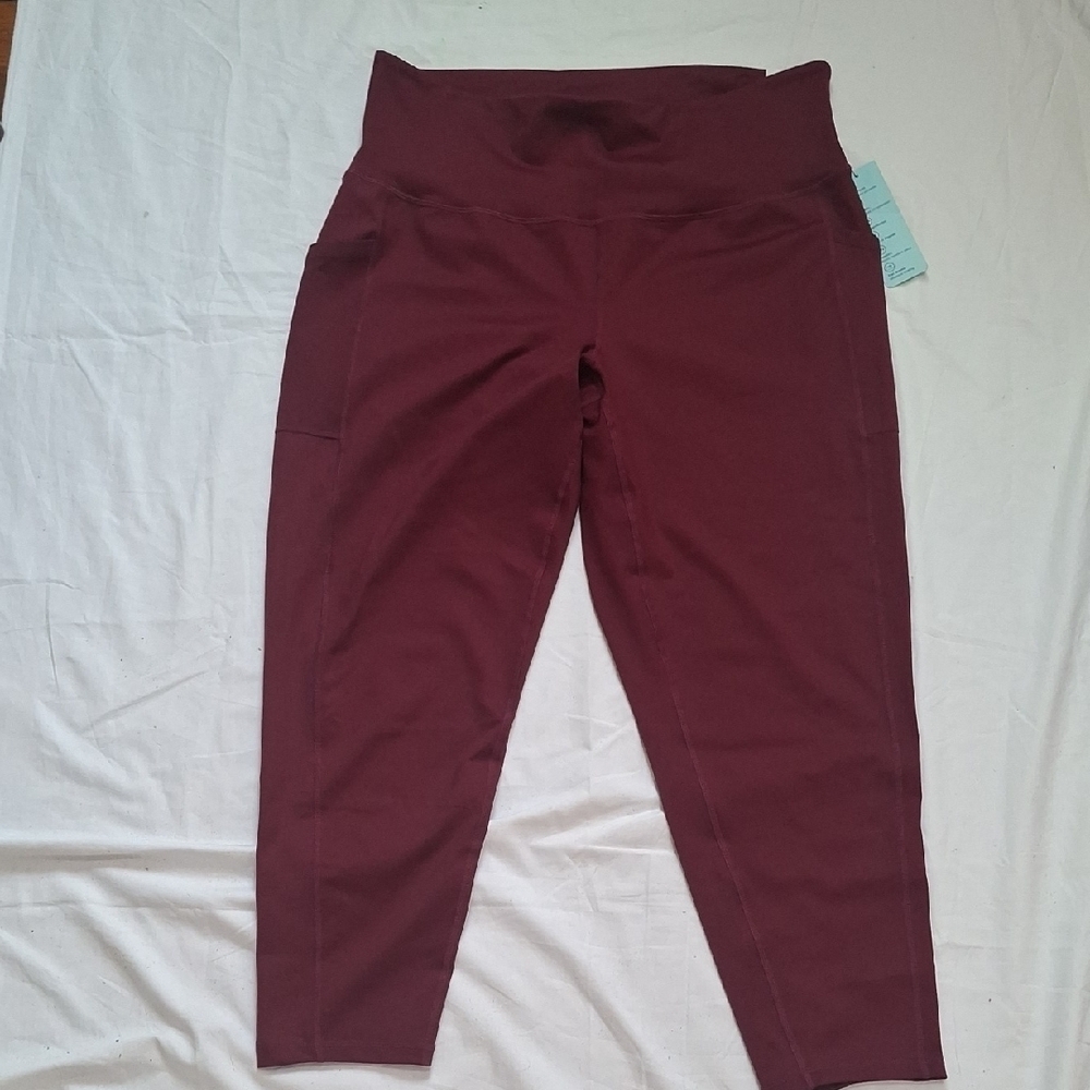 New Ideology Maroon Activewear Leggings Size XL